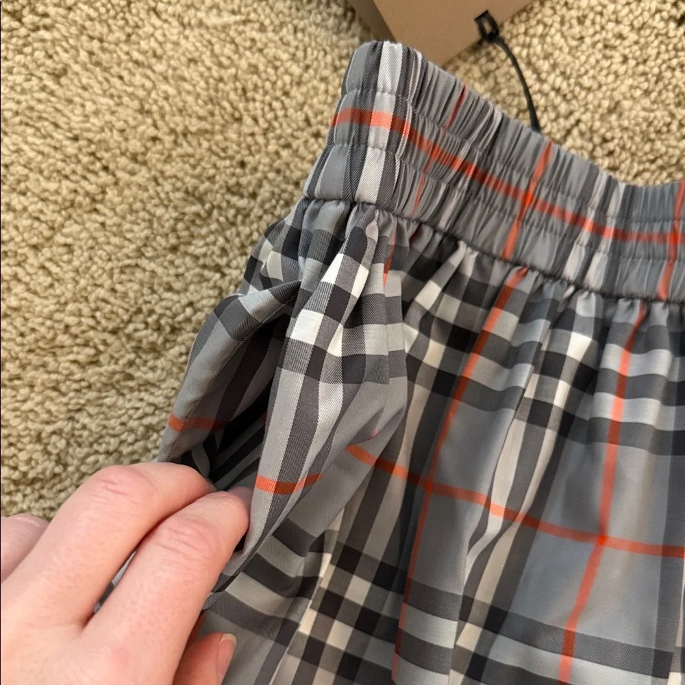 Burberry Pink Logo Tee with Gray Plaid Skirt Set - Picture 8 of 12